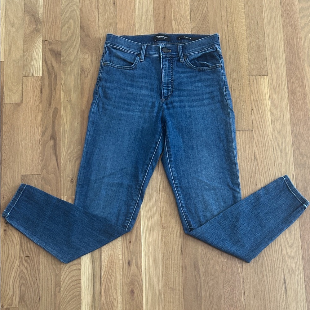 Banana Republic Premium Denim Dark wash Skinny Jeans